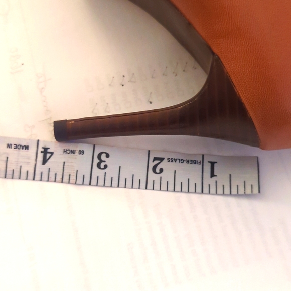 RALPH LAUREN | Brown Heels - Picture 6 of 12